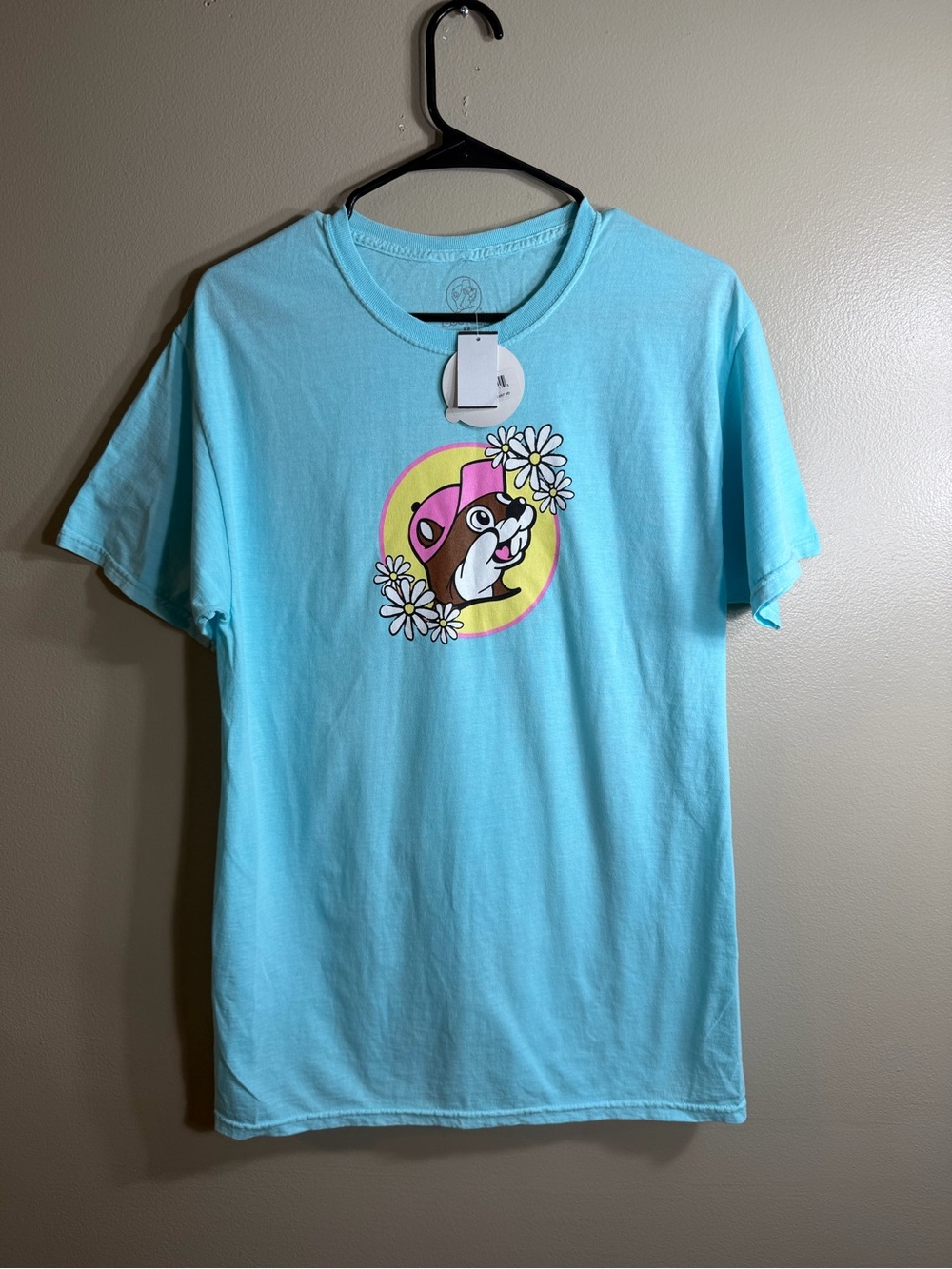 NWT Buc-ee's Happiness Blooms Daisy Graphic Tee Medium